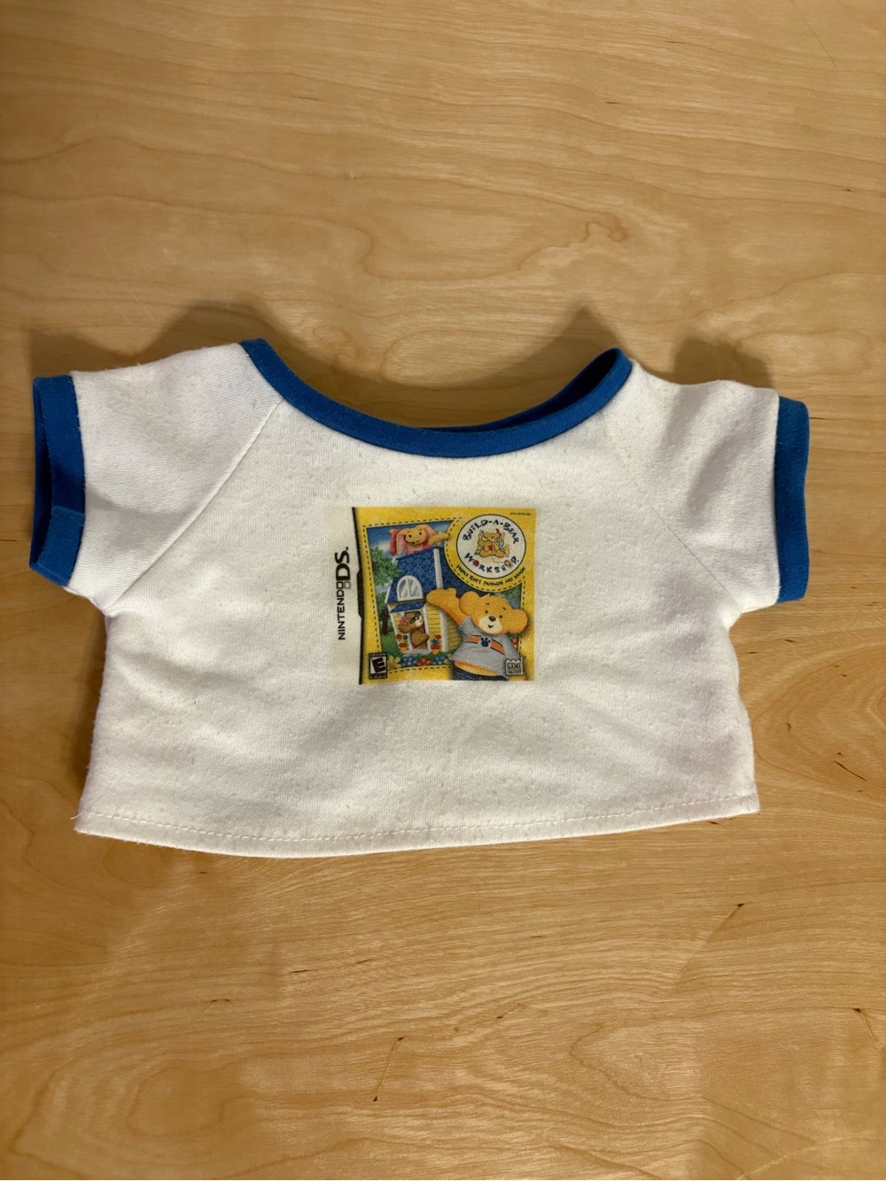 Vintage Build-A-Bear White Nintendo DS Graphic Tee